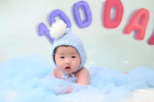 广州代怀试管生子宝宝多久会笑